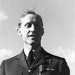 S/Ldr Witold Urbanowicz DFC, No. 303 (Polish) Fighter Squadron.