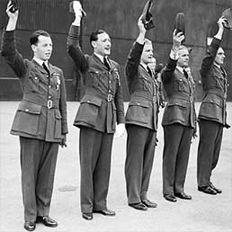Hornchurch 27 June 1940, P/O John Allen, F/Lt Robert Stanford-Tuck, F/Lt Al Dere and F/Lt 'Sailor' Malan after their DFC presentation.